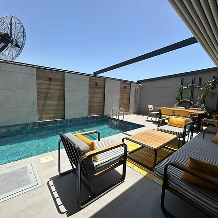 فيلة Kundu Heated Pool Retreat *